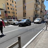 Sanremo: segnaletica orizzontale con errore, sparite strisce pedonali in via Volta