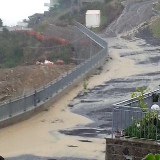 Sanremo: allagamenti in strada Cotta a San Lorenzo, la segnalazione degli abitanti