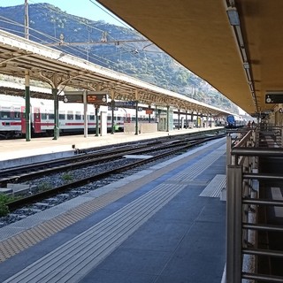 Ventimiglia, guasto sulla linea ferroviaria: soppresso un treno