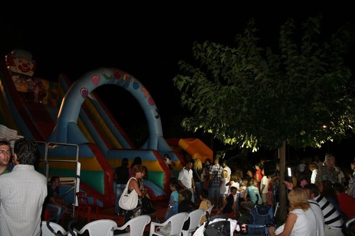 Santo Stefano al Mare: questa sera la manifestazione 'La Notte dei Sogni', percorso 'magico' sul lungomare