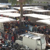 Sanremo: città strapiena e buoni affari per il mercato ma i commercianti sono preoccupati per il 'Black Friday'
