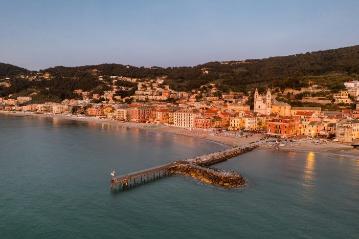 Baia del Silenzio, la spiaggia più bella della Liguria a Sestri Levante