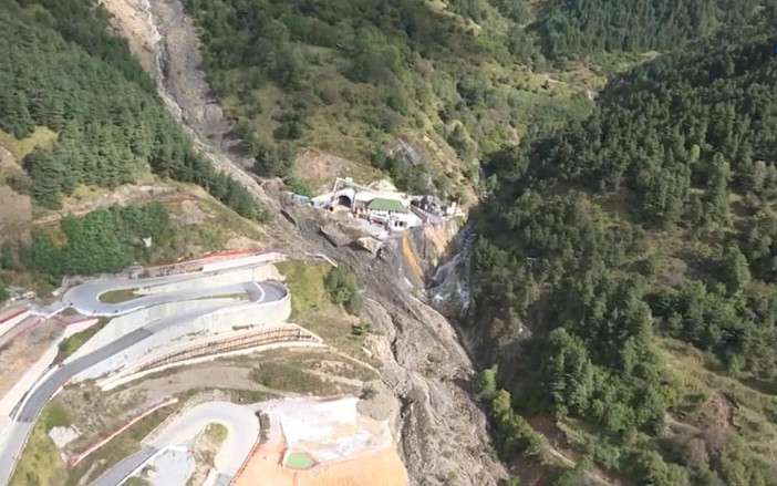 Maltempo: prosegue il lavoro di uomini e mezzi di ANAS per garantire la percorribilità delle statali in Liguria e Piemonte