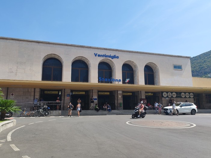 Ventimiglia, nuovo punto Iat in stazione. Di Muro: &quot;Oggi la consegna delle chiavi&quot; (Video)