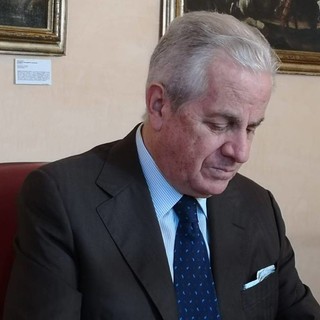 Imperia: 11 milioni di euro di debiti fuori bilancio, Scajola &quot;Situazione molto grave, ma rilanceremo la città&quot;