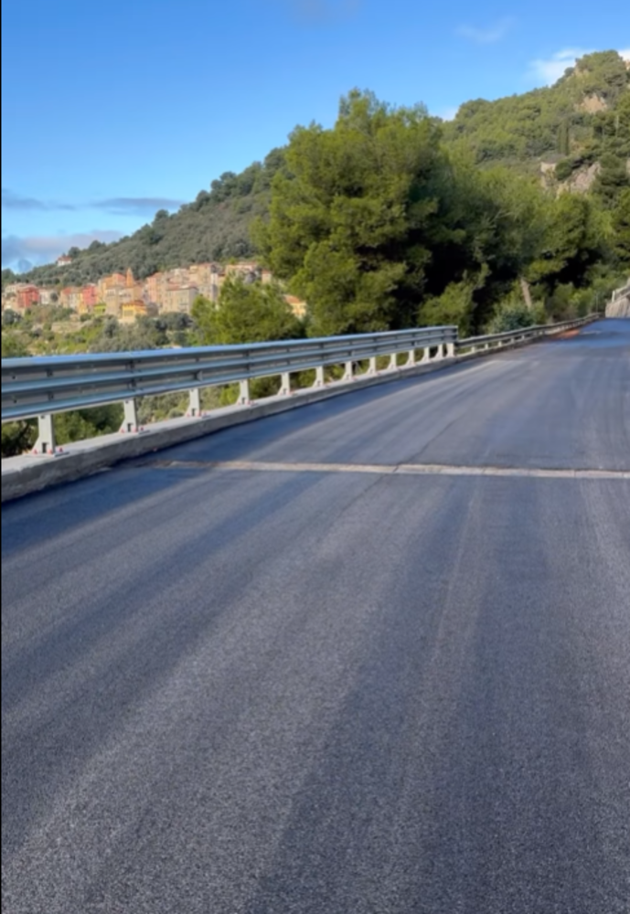 Ventimiglia, strada che collega Grimaldi Inferiore a Superiore: terminati i lavori (Foto)