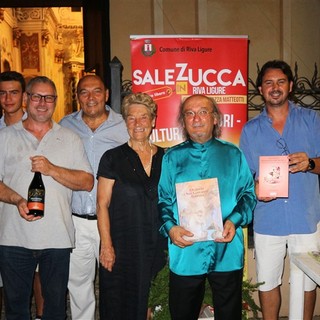 Riva Ligure- Sale in Zucca: grandi applausi per il concerto straordinario del maestro Ennio Cominetti, che ha celebrato l’unione fra la musica e il vino