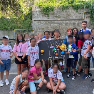 Sanremo: le classi quinte della scuola primaria del Borgo 'G.Rodari' all’ultimo incontro del PON 'A scuola di astronomia'