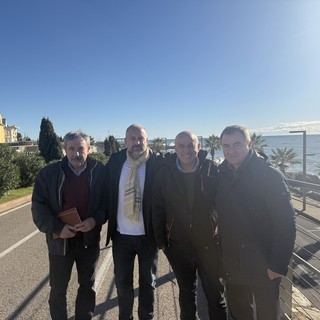 Santo Stefano al Mare, summit tra Comune e Amaie: focus su spiagge, pulizia, ciclabile e valorizzazione del Museo del Mare