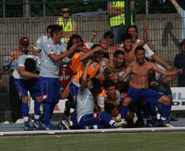 Calcio: domani, grande festa al Big Ben per la salvezza della Sanremese