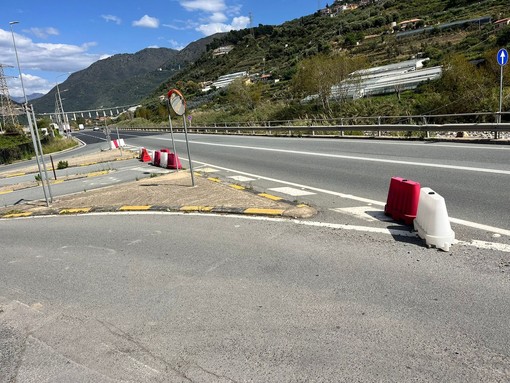 Taggia, una rotonda per mettere in sicurezza l’intersezione tra la Superstrada e il centro commerciale di regione Doneghe