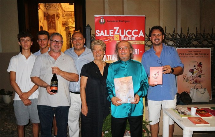 Riva Ligure- Sale in Zucca: grandi applausi per il concerto straordinario del maestro Ennio Cominetti, che ha celebrato l’unione fra la musica e il vino