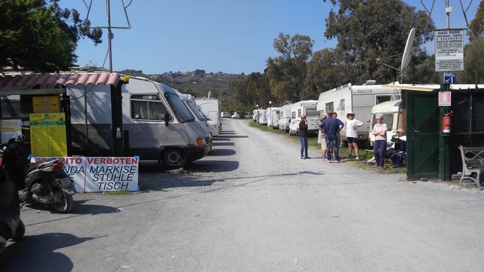 Diano Marina: sgombero dell'Oasi Park, l'opposizione del titolare. &quot;Non andrà come l'altra volta. Abbiamo tutte le autorizzazioni&quot;