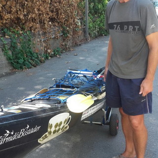Da Venezia a Stoccolma passando da Sanremo in kayak via mare, un'impresa del 71enne Tony Morman