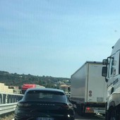 Traffico intenso sulla rete autostradale, iniziato il controesodo di Capodanno