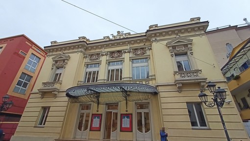 Ventimiglia, al teatro comunale va in scena ‘Il Dissoluto… Dissolto’: spettacolo benefico pro Spes (Foto)