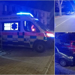 Ventimiglia, tetto a rischio crollo in corso Limone Piemonte: scattano i soccorsi (Foto)