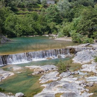 Liguria - il consiglio regionale approva le &quot;disposizioni regionali in materia di balneazione fluviale e lacuale”