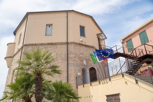 Santo Stefano al Mare: questa sera in Piazza Baden Powell si ballerà con la ‘Shary Band’