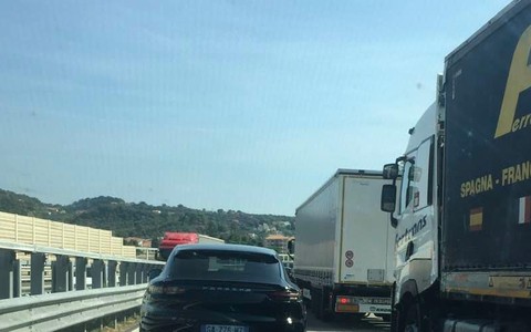 Traffico intenso sulla rete autostradale, iniziato il controesodo di Capodanno