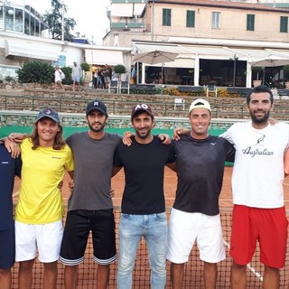 Nella foto da sinistra: Andrea De Berchi, Gabriele Bombara, Biagio Gramaticopolo, Antonio Campo, Matteo Tosi, Matteo Civarolo, Gianluca Naso, Davide Della Tommasina