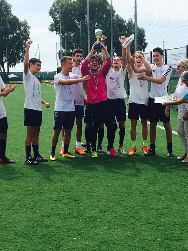 Sanremo: festeggiato dal Liceo G.D. Cassini l’ultimo giorno di scuola con il torneo di calcio a 5 tra alcune classi dell’Istituto