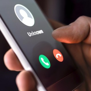 Imperiesi tormentati dal teleselling,  telefonate moleste di giorno e di notte