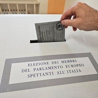 Sanremo: timbro mancante in una sezione elettorale per le Regionali, informata la Prefettura e materiale sostitutito