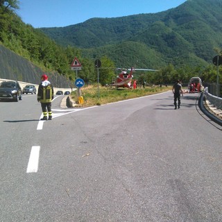 Acquetico: grave incidente sulla SS28 dopo il paese, 48enne in moto di Ospedaletti si scontra con un camper (FOTO e VIDEO)