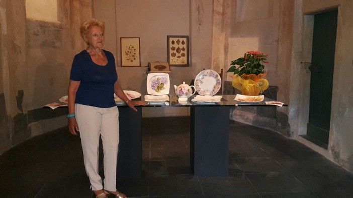 San Lorenzo al Mare: ancora domani, visitabile la mostra personale di ceramiche artistiche di Valeria Allegri