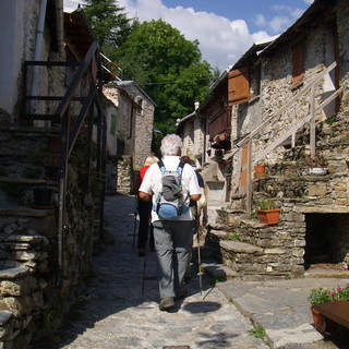 Domenica 16 giugno, Attraverso le Alpi Liguri con l'escursione tra i borghi della Val Tanarello