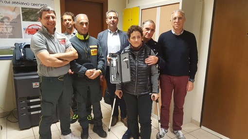 Sanremo: i genitori di Matteo Morselli hanno donato un videolaringoscopio al 118