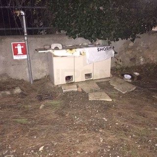 Vallecrosia: giardini via Angeli Custodi, il commento di Fabio Perri “Divieto di accesso ai cani, ma rifugio per gatti”