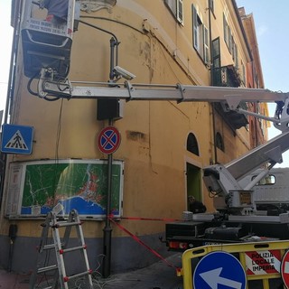 Imperia: installate questa mattina le telecamere per la ztl in via Cascione