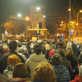 (Un momento della Via Crucis degli anni scorsi)