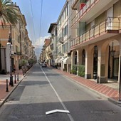 Bordighera: ordinanza per un bazar di via Vittorio Emanuele, l'Assessore &quot;Applicato il regolamento&quot;