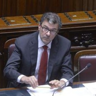 Giorgetti: &quot;Saldi meglio delle attese ma incertezze economia globale&quot;