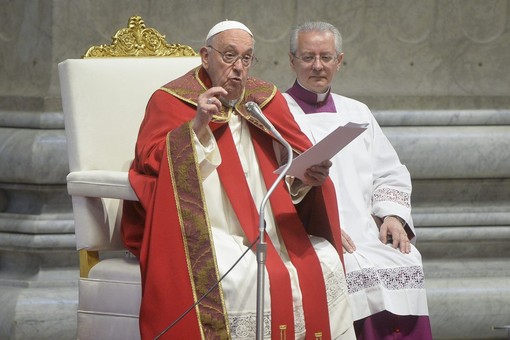 Papa “La guerra è il fallimento della politica e dell’umanità”