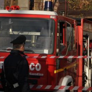 Napoli, bombola di gas esplode in casa: ferito 69enne