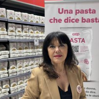 Violenza su donne, Latini (Coop Italia): &quot;Numero anti-violenza su 500 nostri prodotti&quot;