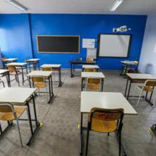 Scuola, sciopero venerdì 15 novembre: lezioni a rischio, chi si ferma