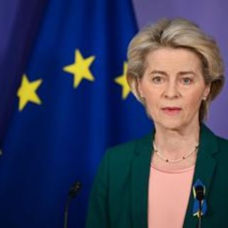 Von der Leyen malata, ha &quot;grave polmonite&quot;: viaggi cancellati