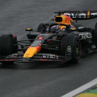 Gp Brasile, Verstappen trionfa con Red Bull e Leclerc quinto con Ferrari