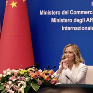 Italia-Cina, Meloni riparte con piano triennale dopo strappo via della Seta