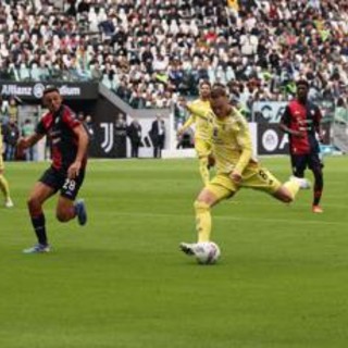 Juventus-Cagliari 1-1, gol di Vlahovic e Marin