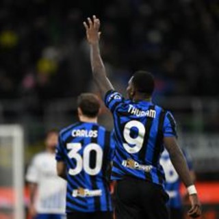 Inter-Como 2-0, gol di Carlos Augusto e Thuram