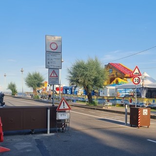 Vallecrosia, disattivata dai vigili la sbarra della Ztl sul lungomare Marconi