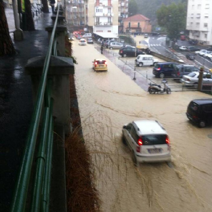 Sanremo: nubifragio in città, le immagini da zona Baragallo